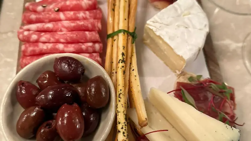 WhatsApp Image 2023 12 06 at 10.36.12 AM 1